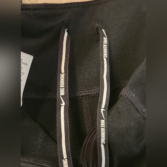 Nike Black Leggings Women's size Small Mesh Detail - Picture 8 of 8